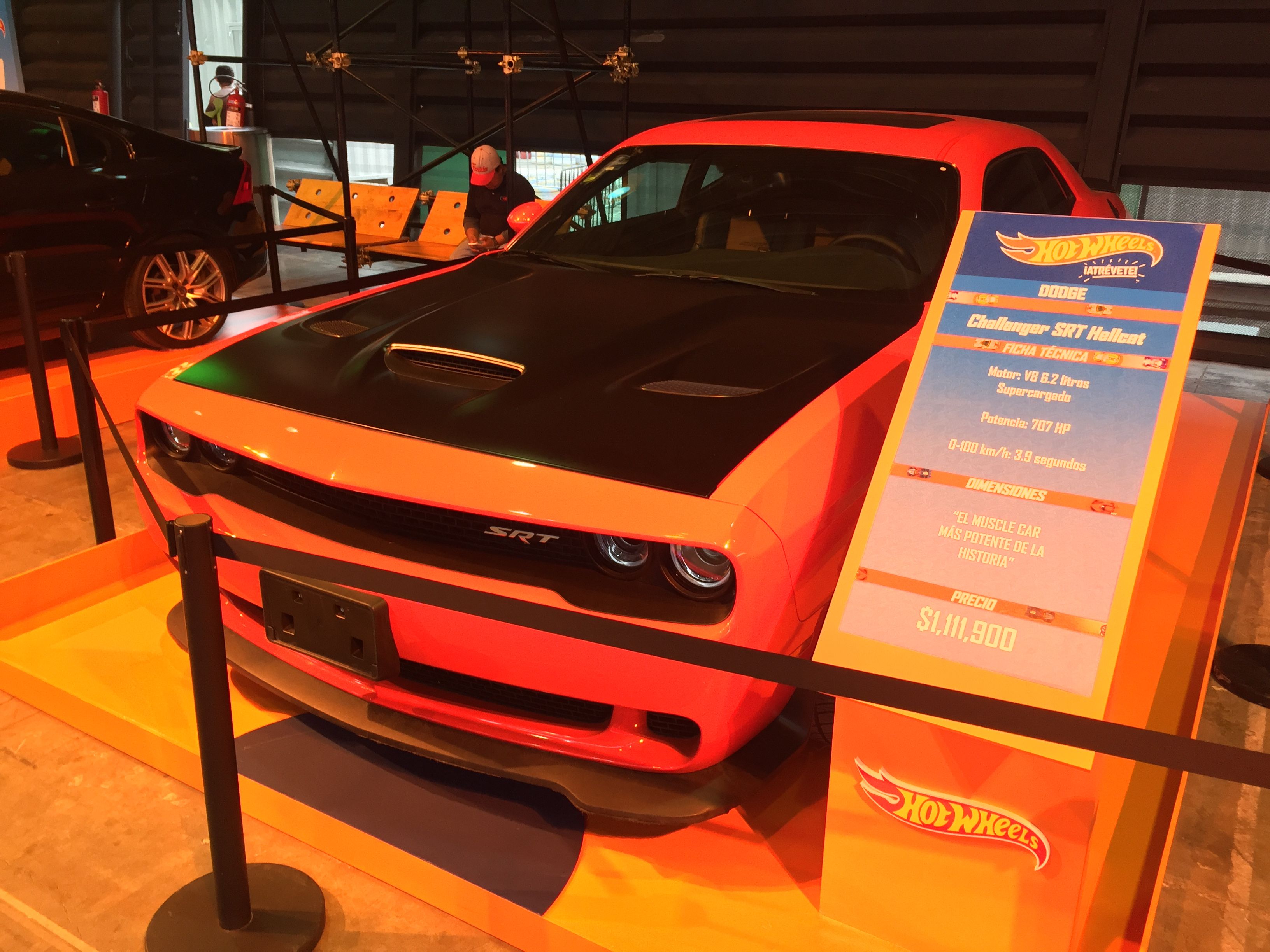 Diseña Checo Pérez su propio auto… de juguete - IMG_4656