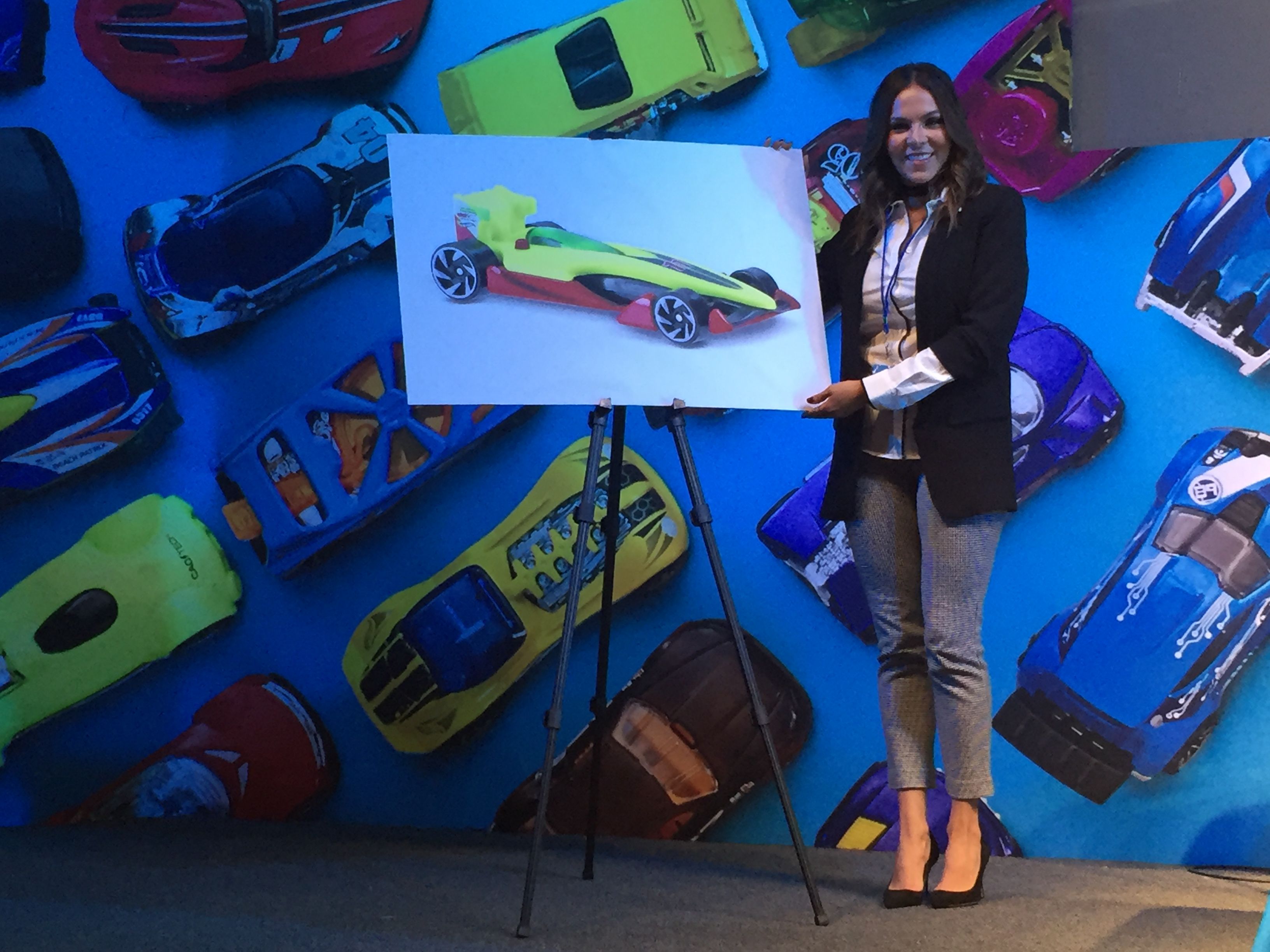 Diseña Checo Pérez su propio auto… de juguete - IMG_4714