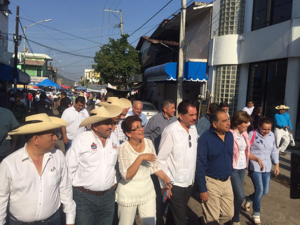 Héctor Astudillo realiza gira de trabajo en Tierra Caliente - Tierra-Caliente-1-1024x768
