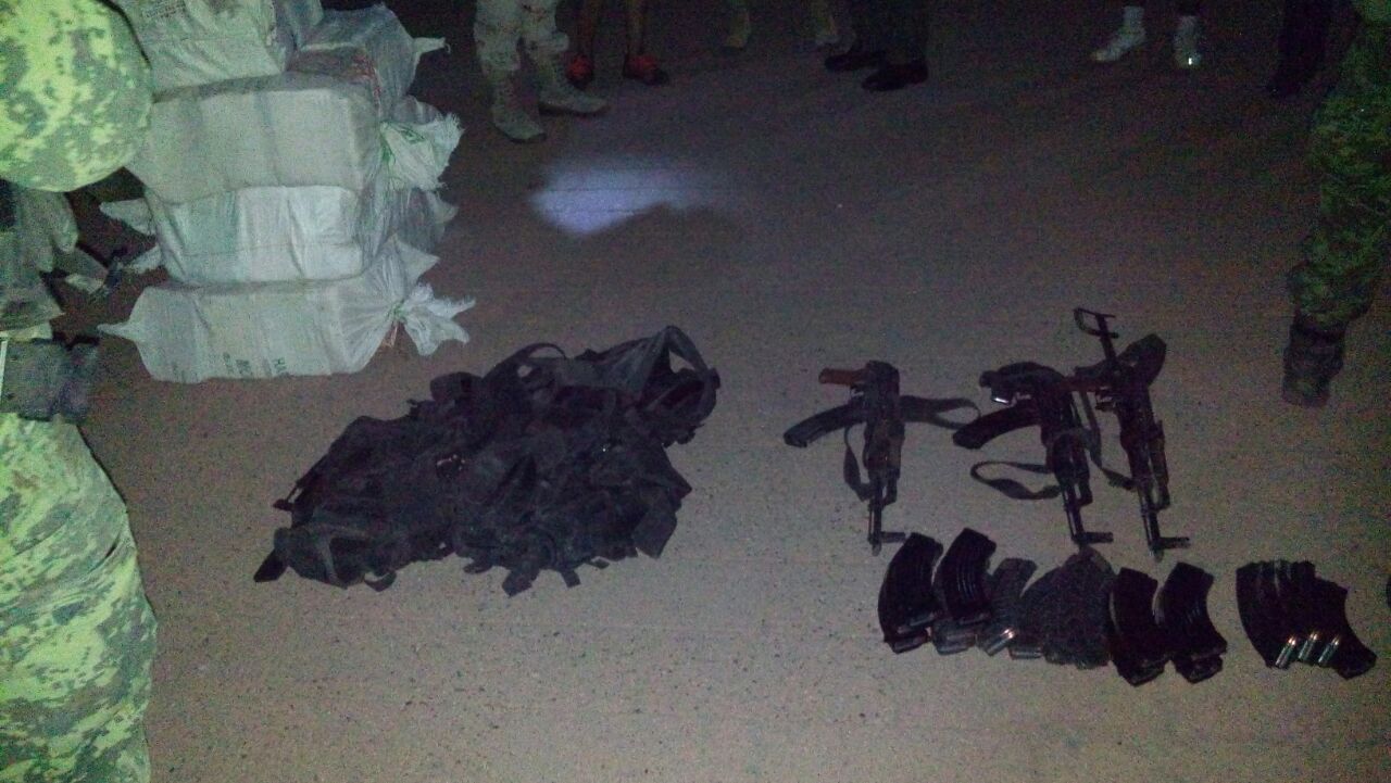 Aseguran avión con 220 kilogramos de droga en Hermosillo - WhatsApp-Image-2016-11-10-at-6.27.42-PM-1