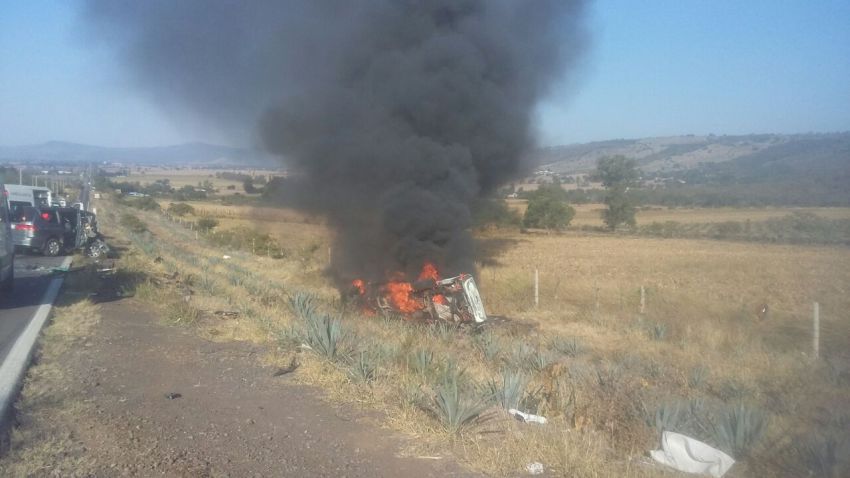 Accidente en Jalisco deja cuatro muertos - accidente-II