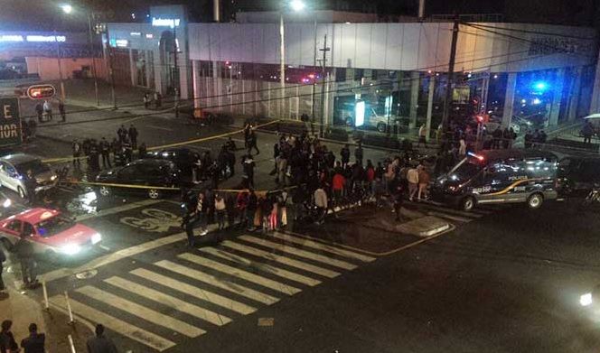 Mueren dos jóvenes tras accidente de motocicleta en Iztapalapa