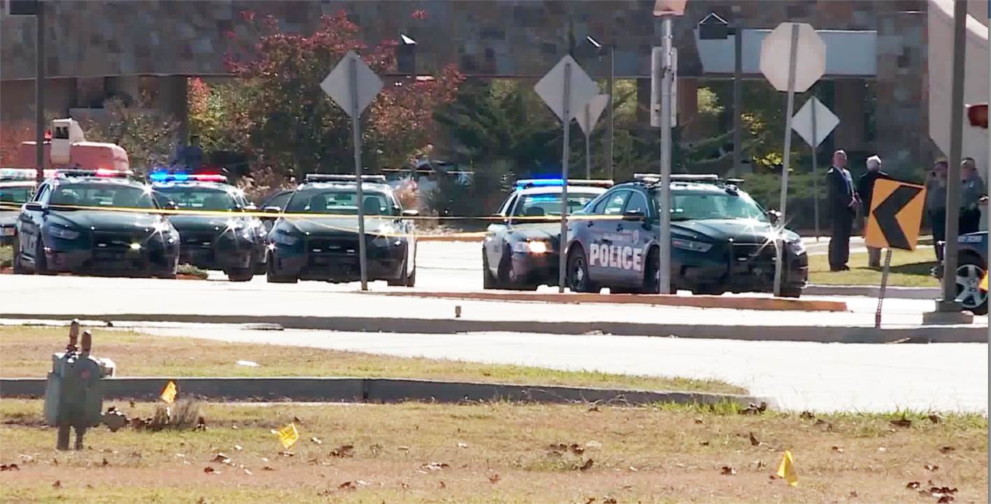 Tiroteo en aeropuerto de Oklahoma City deja un muerto