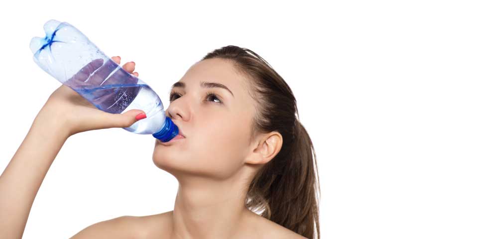 Bebidas light y sin azúcar ganan terreno en la industria refresquera Bebidas light y sin azúcar ganan terreno en la industria refresquera