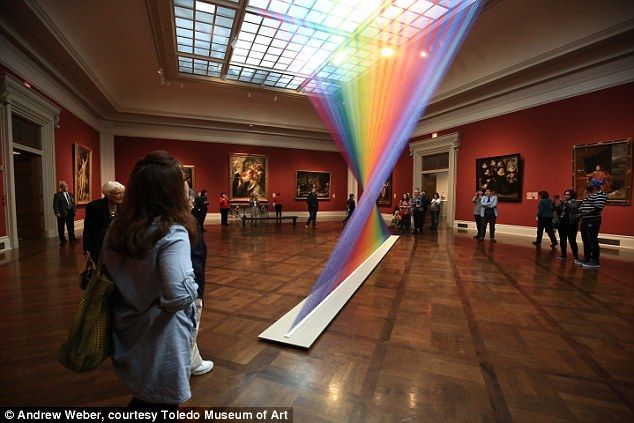 Artista mexicano crea arcoíris artificial - arcoíris-3