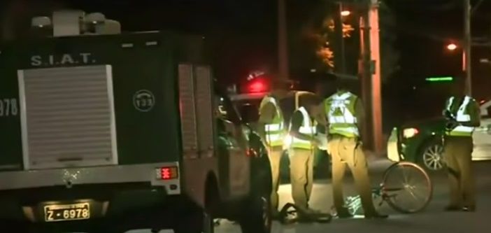 Video: asaltan a camarógrafo y reportero durante enlace en vivo