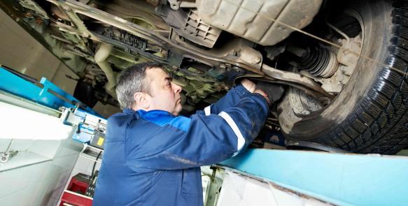 ¿Qué debe revisar y llevar en su vehículo antes de salir a carretera? - auto-1