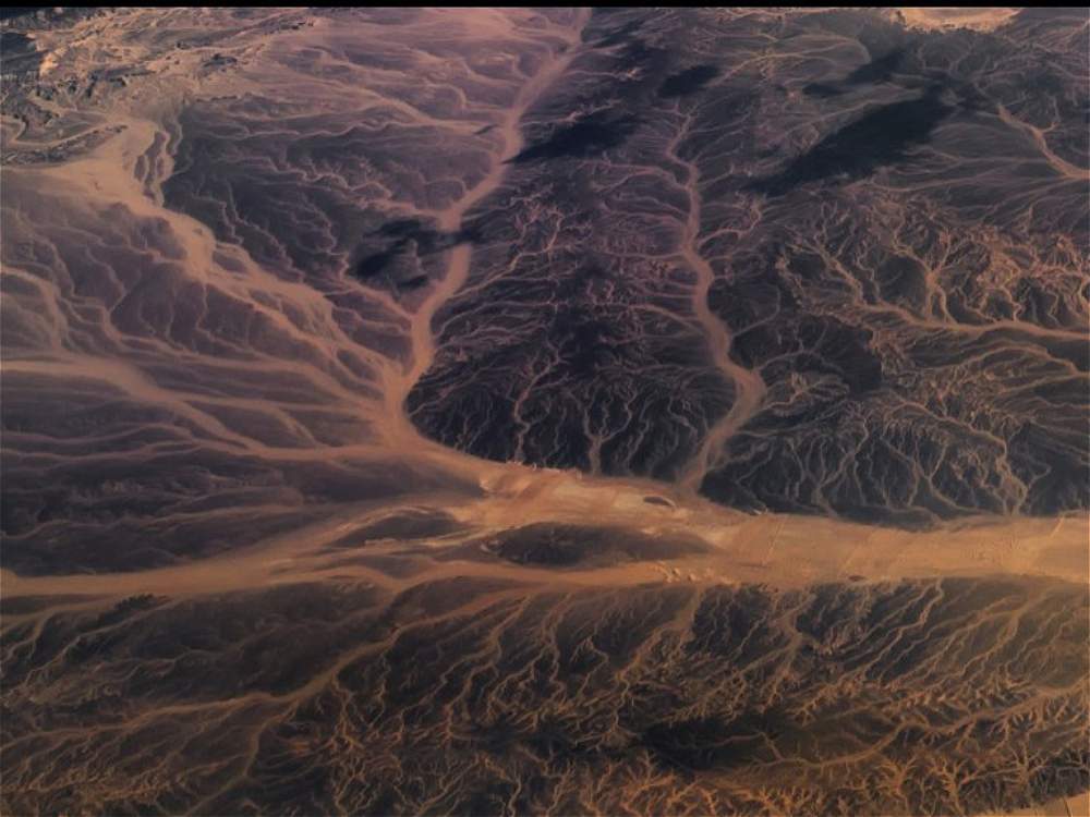 Galería: piloto toma fotos del cielo por el mundo - avion10