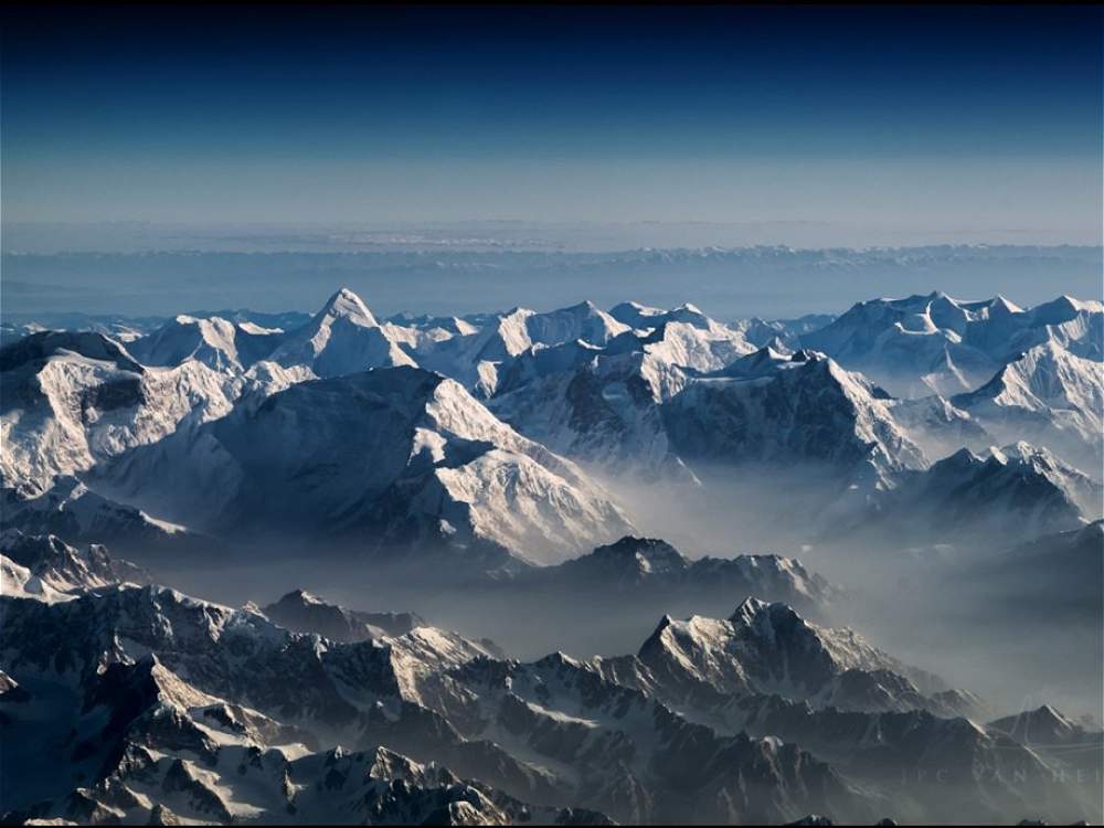 Galería: piloto toma fotos del cielo por el mundo - avion2