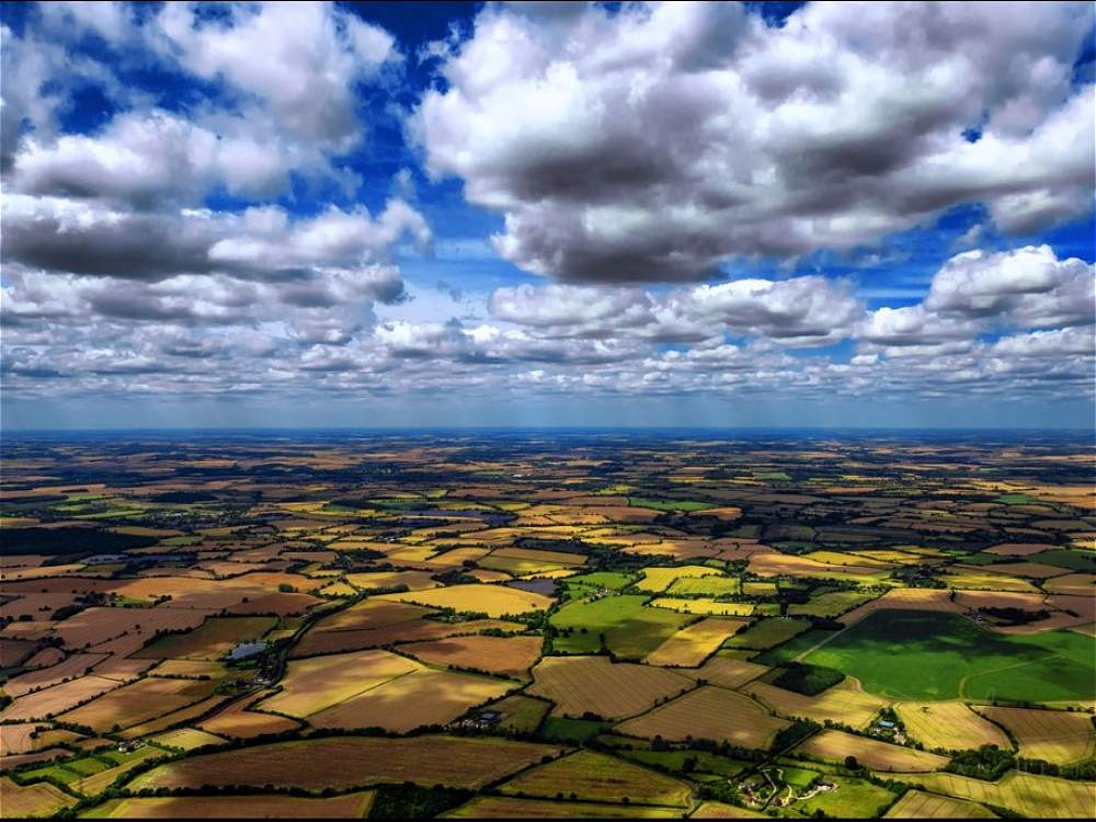 Galería: piloto toma fotos del cielo por el mundo - avion7