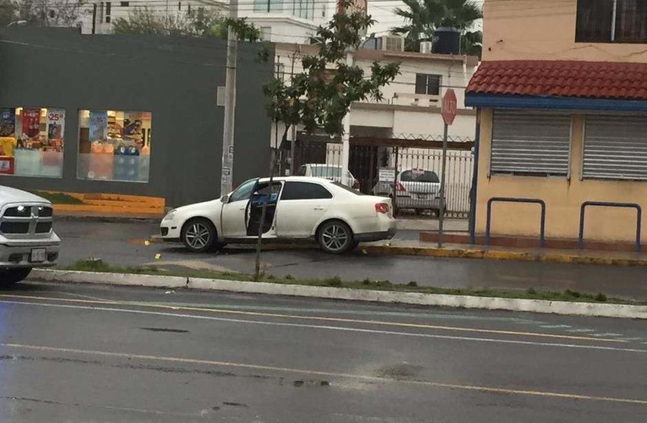 Balacera frente al Tec de Monterrey deja un muerto