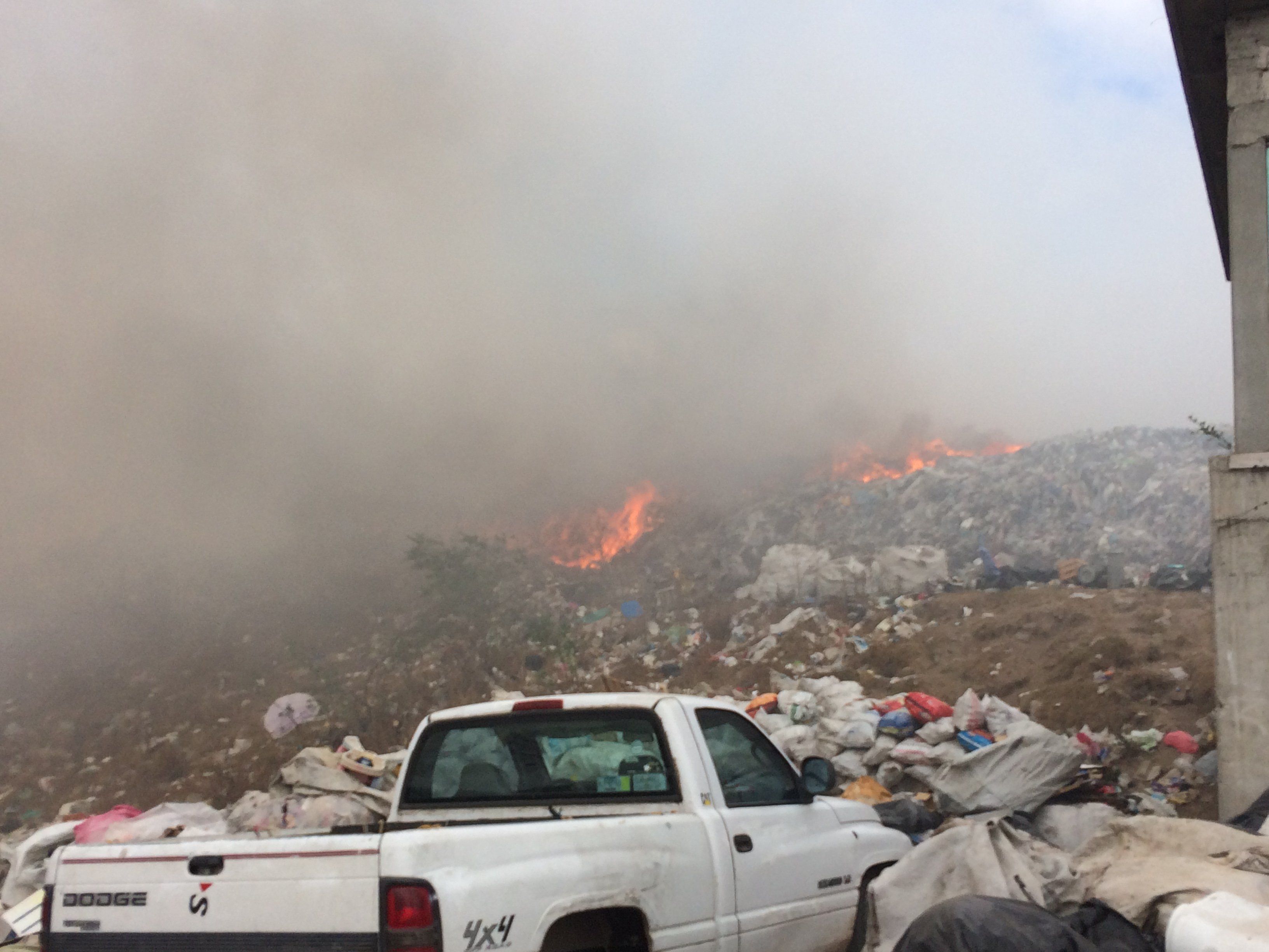 Incendio en basurero de San Martín de las Pirámides - basurero-2