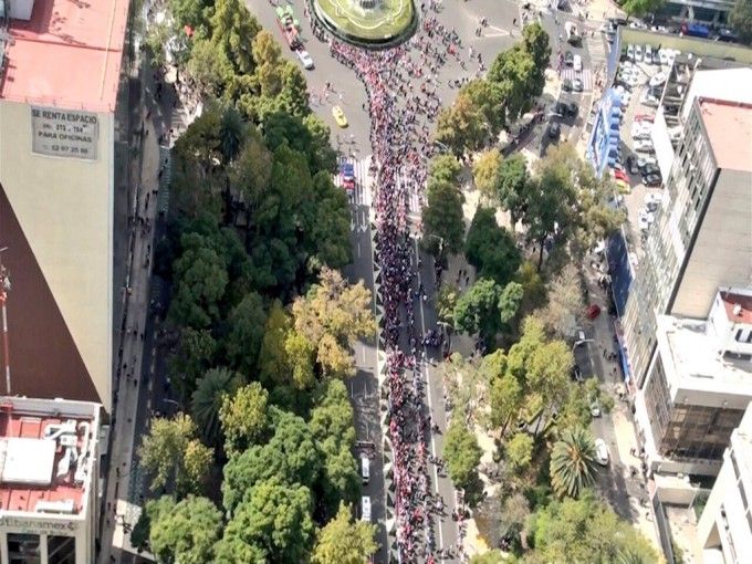 Sin incidentes desfile navideño y rodada motociclista en la capital - bolo3