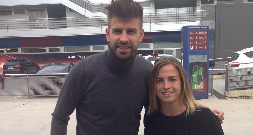 Video: golazo de Bárbara Latorre causa admiración de Piqué