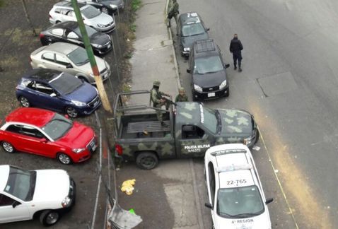 Hallan cuerpo decapitado en Iztapalapa - cabeza