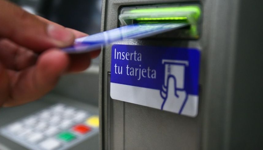 Consejos para evitar fraudes en cajeros automáticos