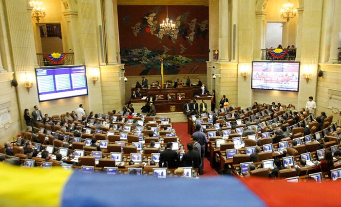 Senado colombiano aprueba nuevo acuerdo de paz - camara_de_representantes_colombia