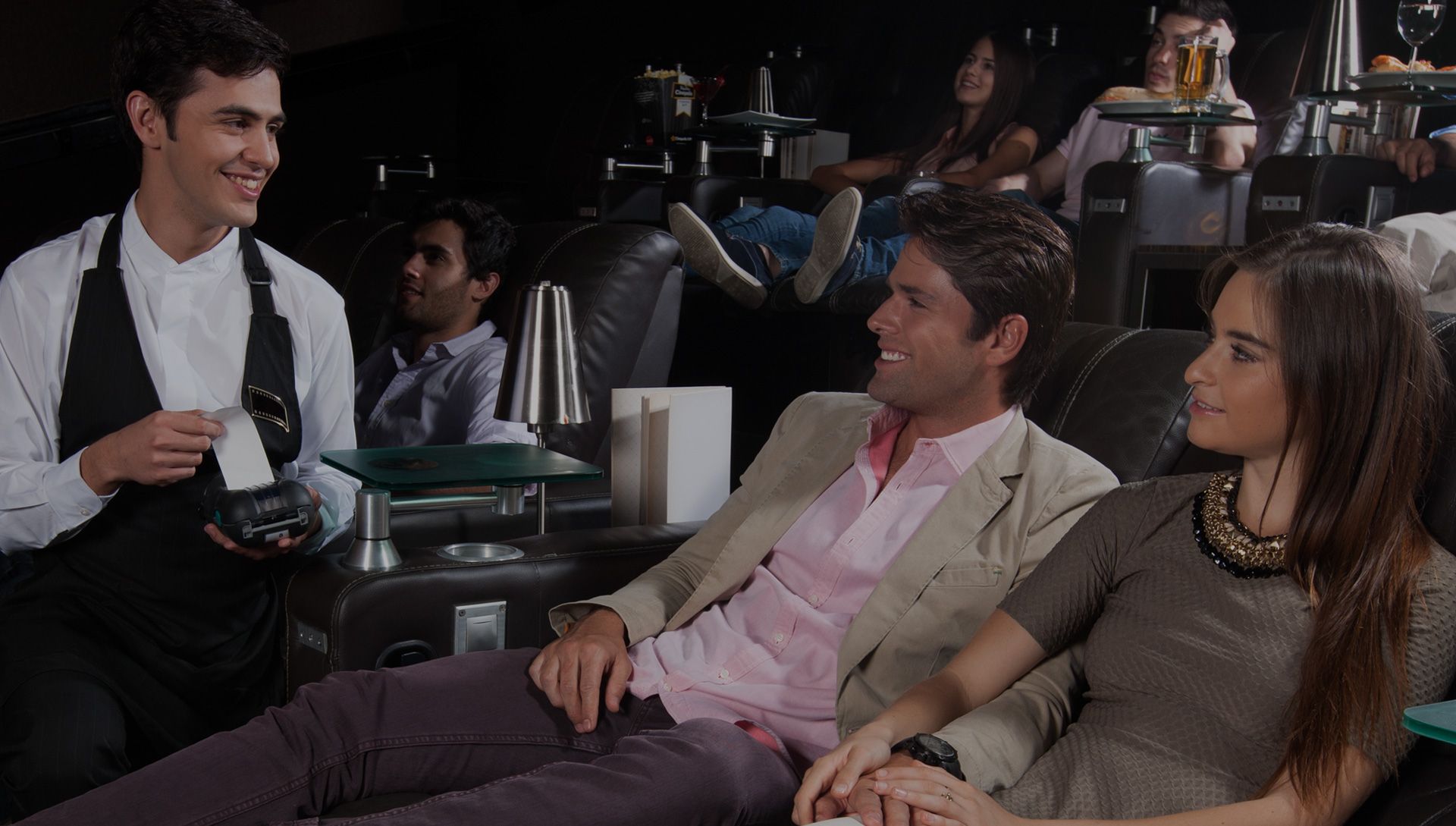 ¿Cómo ha cambiado ir al cine en 25 años? - cine-vip-1