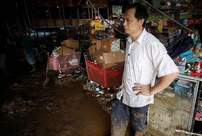 Otto deja al menos 10 muertos y 11 mil damnificados en Costa Rica - costa-rica-otto-3