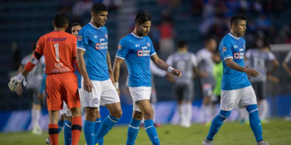 Cruz Azul anuncia lista de transferibles