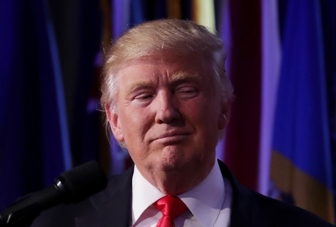 “El mundo se derrumba”: embajador de Francia en EE.UU. - donald-trump-collapsing