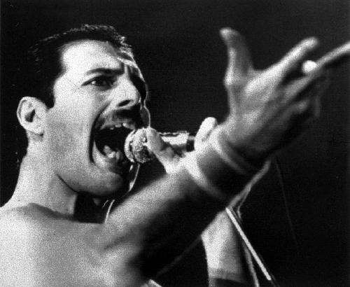Los 10 datos curiosos de Freddie Mercury a 25 años de su muerte - freddie-1