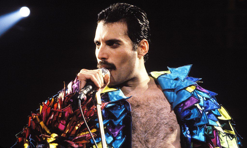 Los 10 datos curiosos de Freddie Mercury a 25 años de su muerte - freddie-12