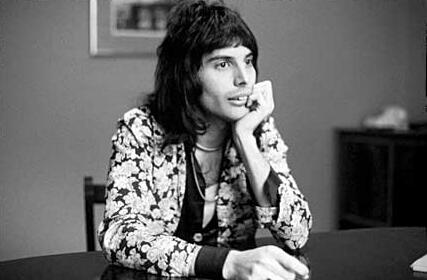 Los 10 datos curiosos de Freddie Mercury a 25 años de su muerte - freddie-6