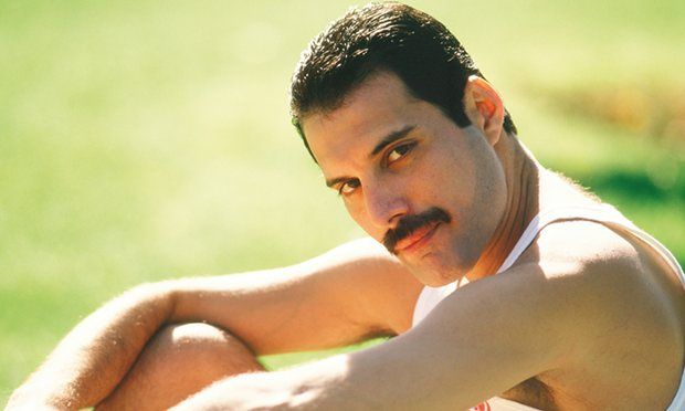 Celebridades que contrajeron VIH - freddie-mercury