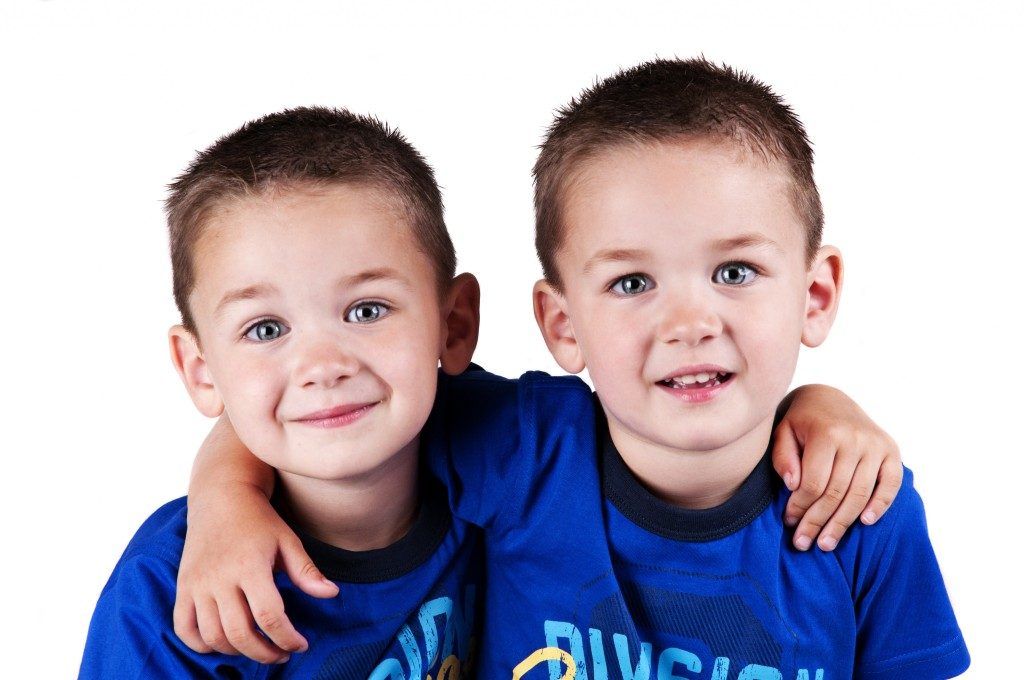 Las preguntas más comunes a padres de gemelos - gemelos-3-1024x680