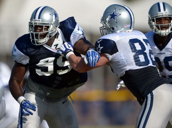 Aspectos básicos del futbol americano que todo seguidor debe saber - holding