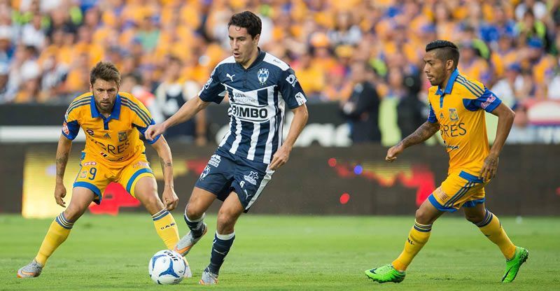Piden en Nuevo León ataúdes de Tigres y Rayados
