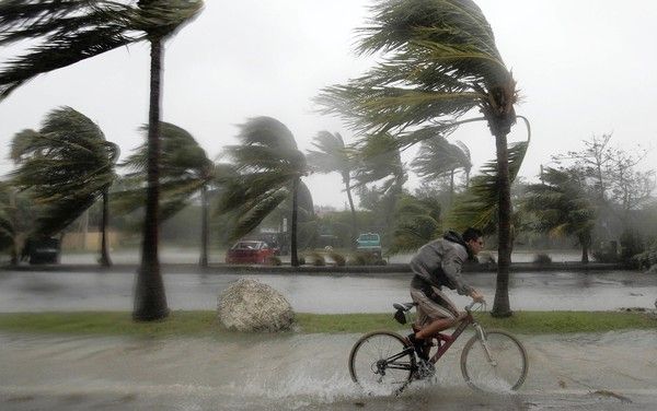 El 2016 puede ser el año más caluroso de la historia - huracan-dennis