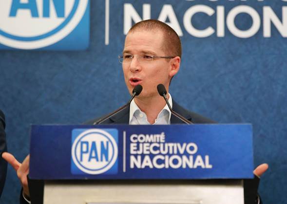 Anaya incluirá a Margarita Zavala en spots del PAN