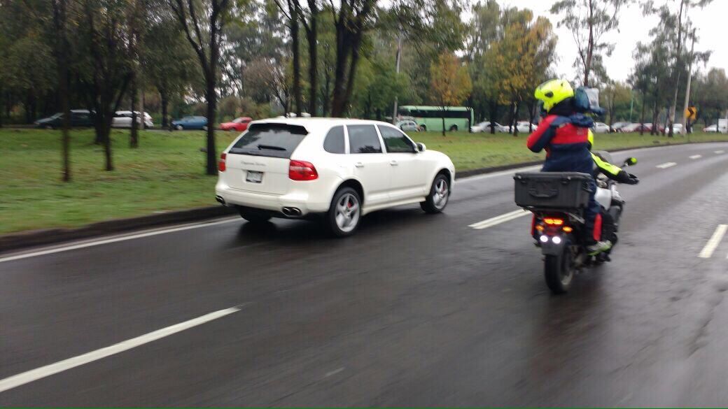 Padrés se entrega a las autoridades - j-risco