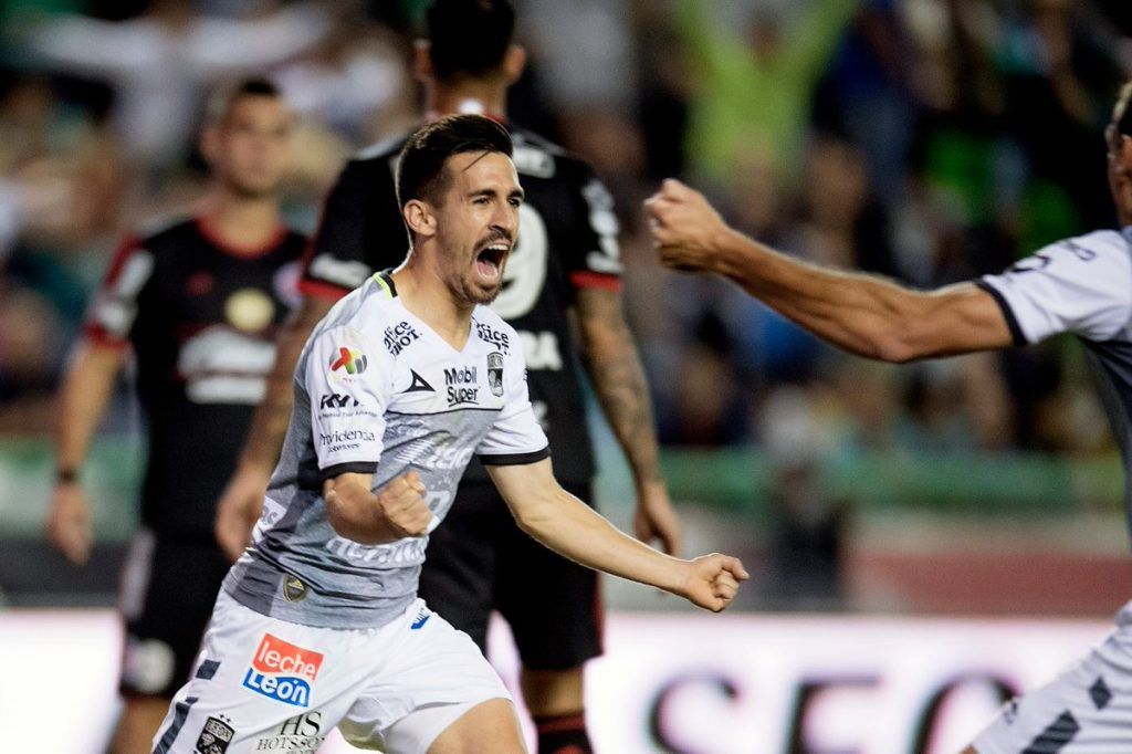 Xolos sufre la maldición del superlíder en León - leon-xolos-3-1024x682