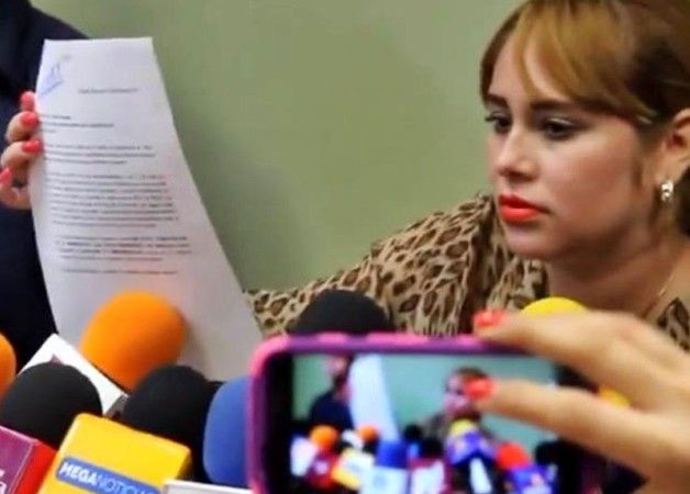Lucero Sánchez desiste de amparo contra orden de aprehensión