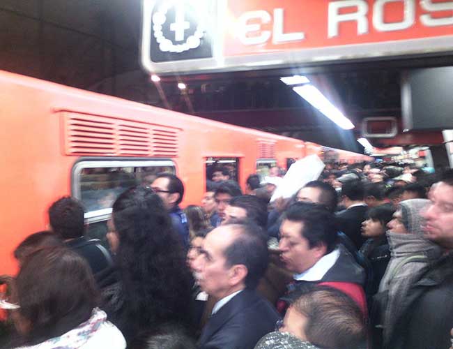 Video: problemas en la Línea 7 del Metro - línea-7-de-metro-3