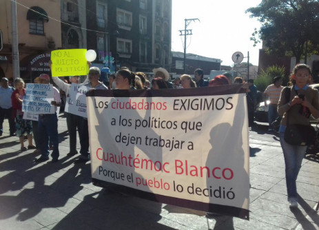 Marchan a favor de Cuauhtémoc Blanco en Cuernavaca - marcha-cuauhtemoc