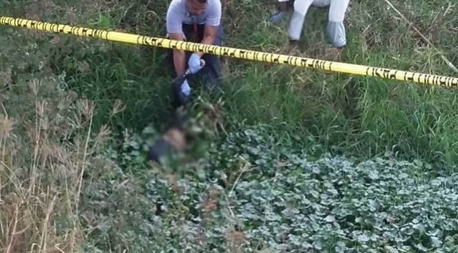 Encuentran cadáver de menor en canal de Michoacán Encuentran cadáver de menor en canal de Michoacán