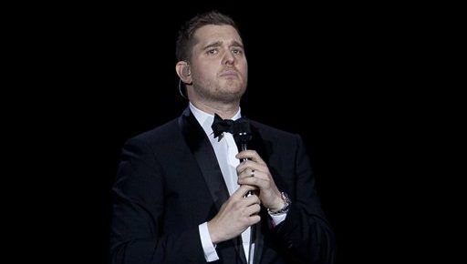 Hijo de Michael Bublé padece cáncer