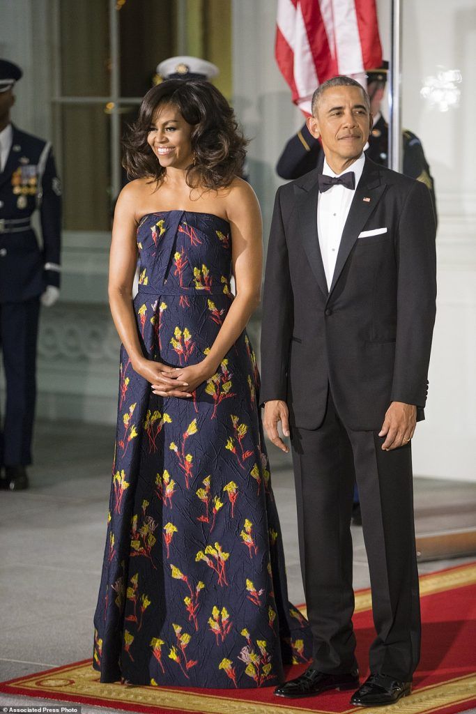 Los diez mejores looks de Michelle Obama - michelle-obama5-683x1024