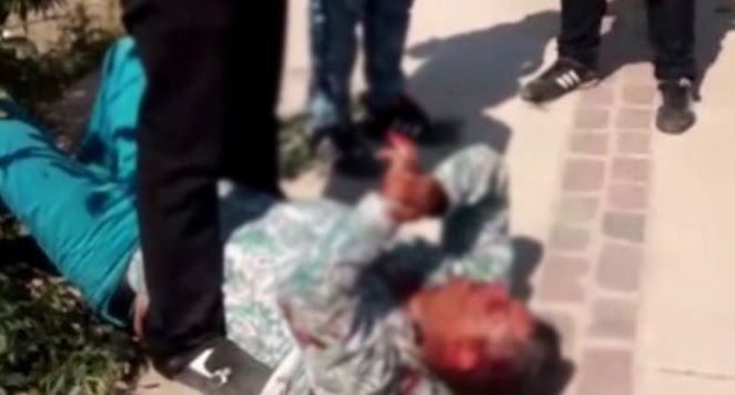 Mujeres detienen y someten a ladrón en Guanajuato