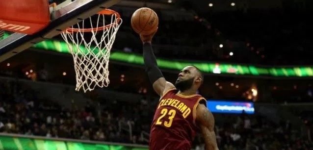 Cavaliers y Clippers en la cima de Conferencias en NBA