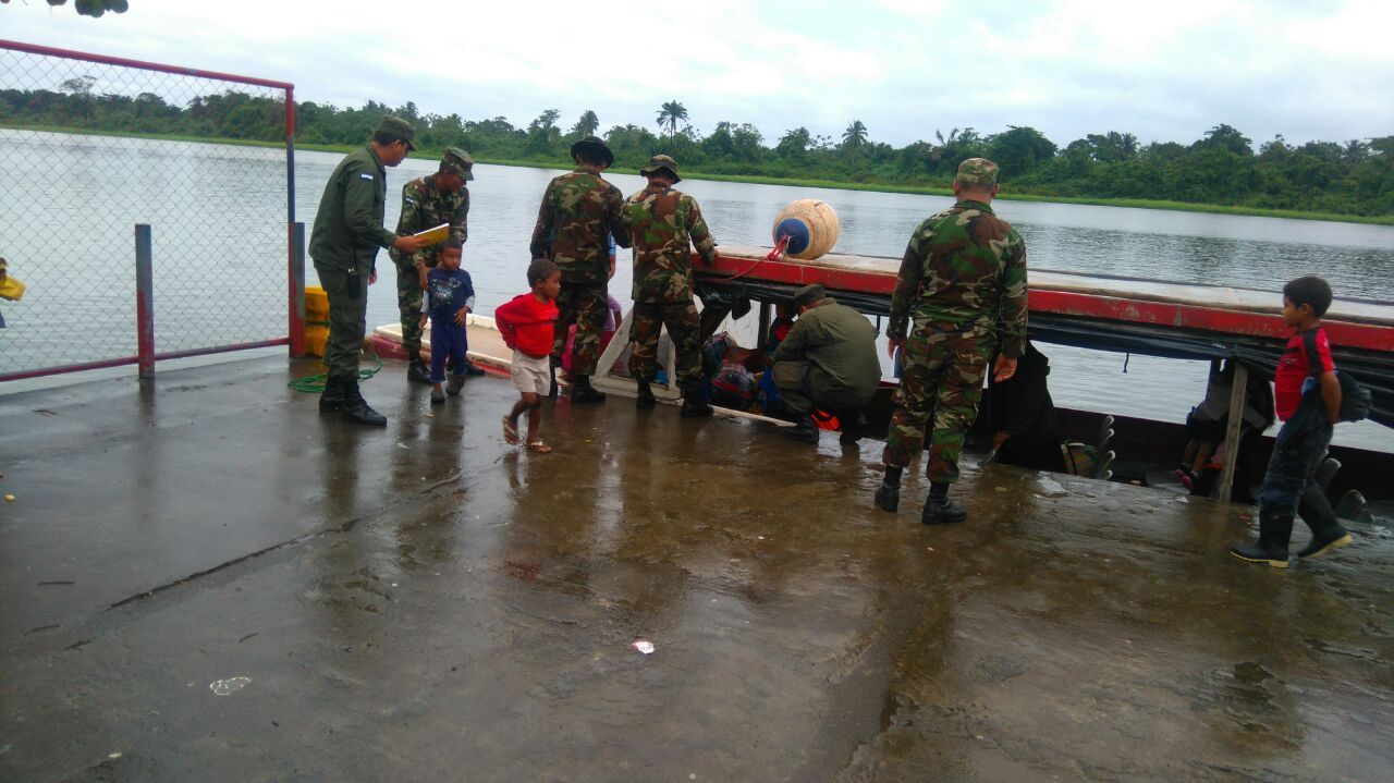Huracán Otto deja 12 muertos en Centroamérica - otto-8-1