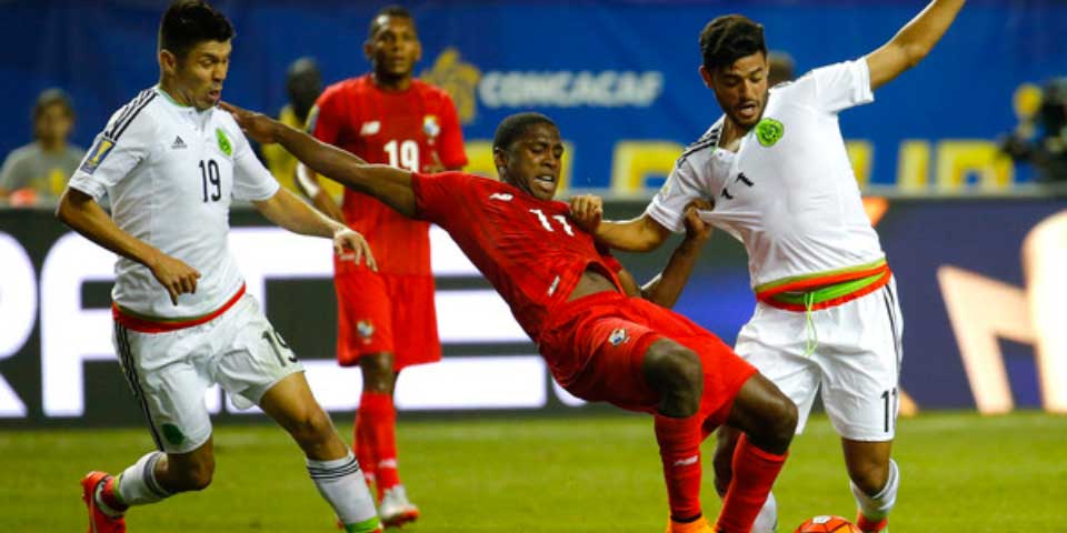 Prensa panameña calienta duelo ante México