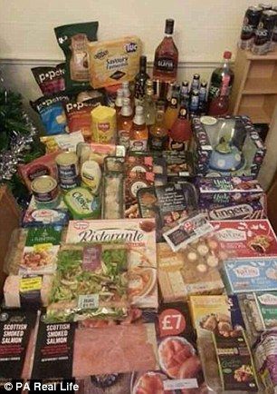 Mujer paga su Navidad con cupones y hasta gana dinero extra - productos-cal-holder