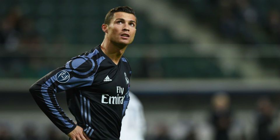 Real Madrid rescata empate ante el Legia Varsovia