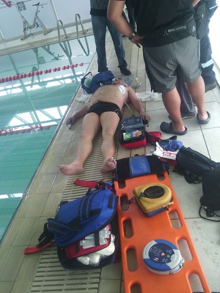 Muere hombre en alberca de Sport City - sport-city