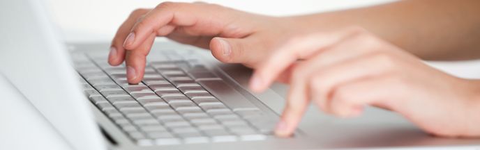 Buscan trabajo en internet 9 de cada 10 en México - teclado-computadora